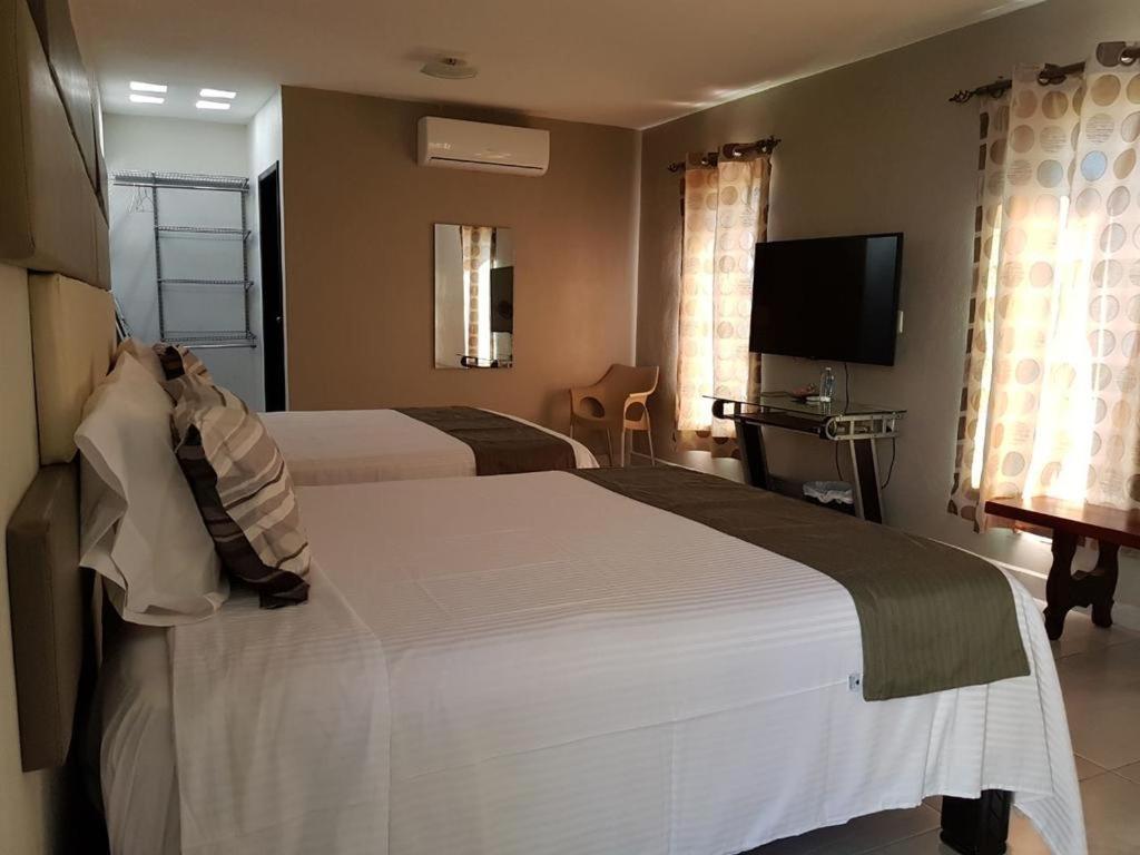 Garden Suites Tonala Exterior photo